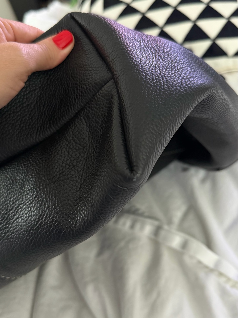 Banana Republic Black Leather Hobo Bag Large Shoulder Tote EUC - Picture 12 of 15